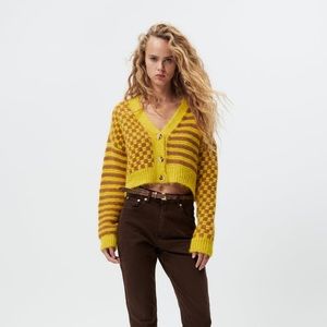 ZARA | Yellow Sweater